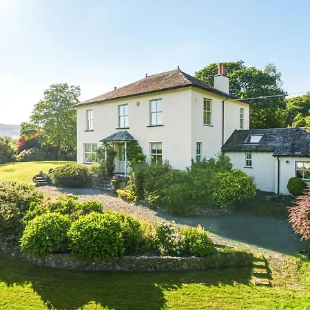 Croftlands * Hawkshead