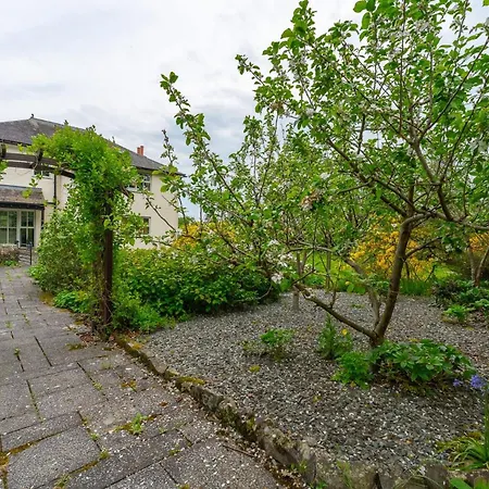 5 Bed In Oc-lr047